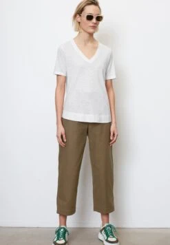 Marc O'Polo V NECK - T-Shirt Basic - White -Marc OPolo Geschaft c2ae67228cd04c358be87c2671e9d8b7