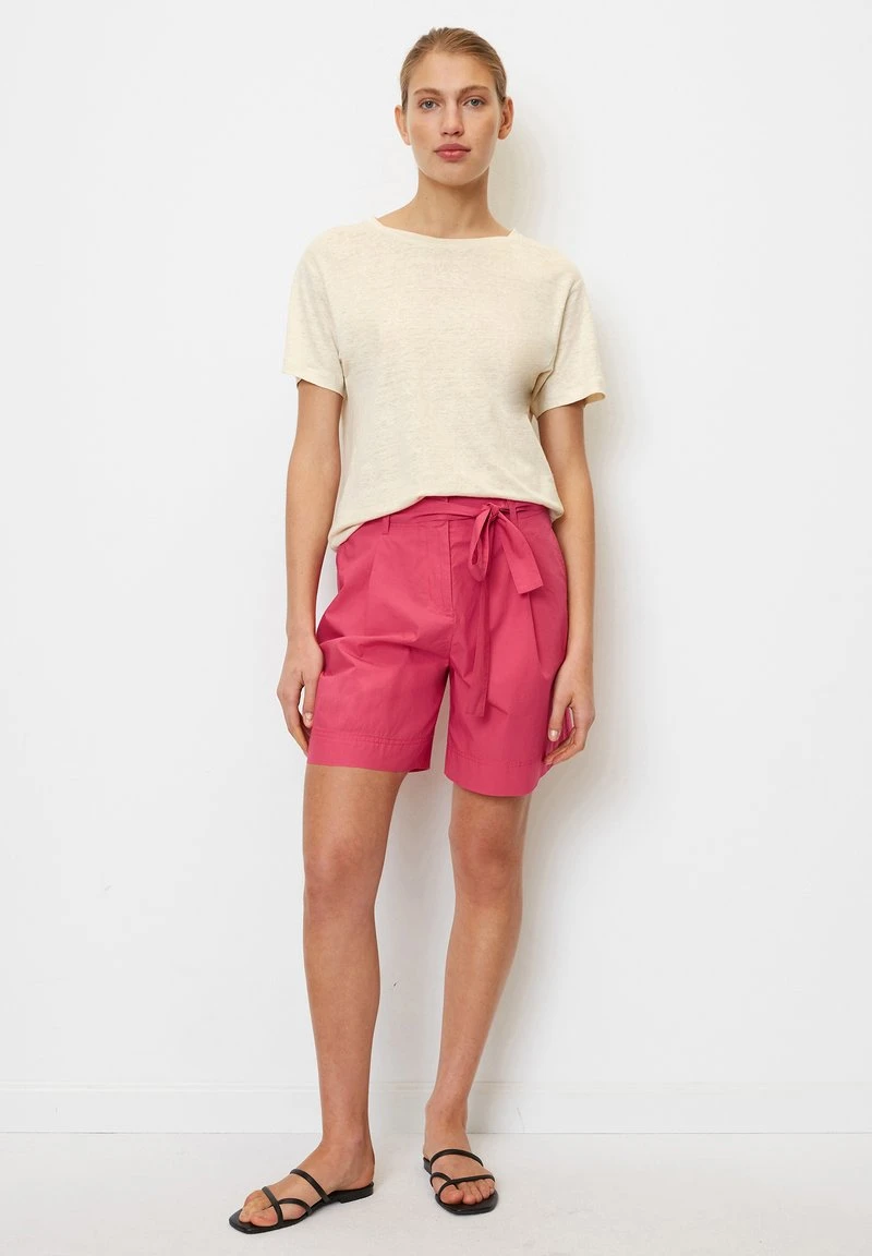 Marc O'Polo HIGH RISE PLEATS BELT - Shorts - Dahlia Pink 4 Marc O'Polo HIGH RISE PLEATS BELT - Shorts - Dahlia Pink – Bild 2