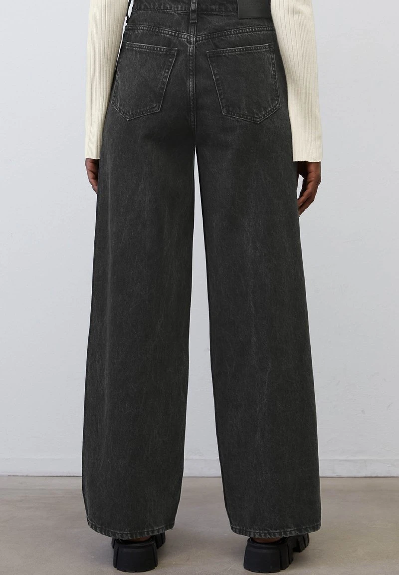 Marc O'Polo SODRA WIDE - Flared Jeans - Black Salt N Pepper Wash 5 Marc O'Polo SODRA WIDE - Flared Jeans - Black Salt N Pepper Wash – Bild 3