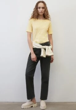 Marc O'Polo U BOOT SLIM - T-Shirt Basic - Pale Sunflower -Marc OPolo Geschaft c9ccba9a26cf49139d1d8cd55301eaee
