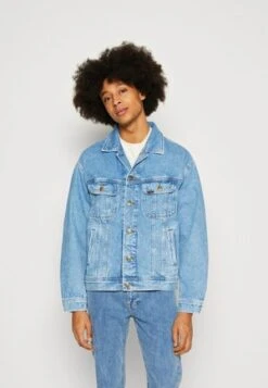 Marc O'Polo DENIM Jeansjacke - Multi Light Blue Worn -Marc OPolo Geschaft cbaf7de6bf9b4b25b22fa25b160bd96c