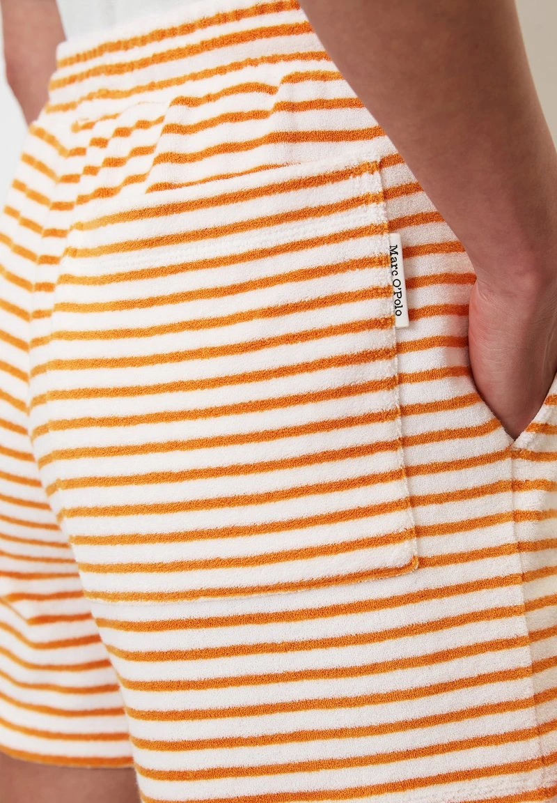 Marc O'Polo FROTTEE REGULAR - Shorts - Multi Faded Marigold 4 Marc O'Polo FROTTEE REGULAR - Shorts - Multi Faded Marigold – Bild 2