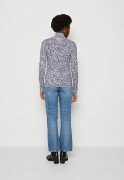 Marc O'Polo DENIM LONGSLEEVE TURTLENECK - Langarmshirt - Multi/beautiful Iris 10 Marc O'Polo DENIM LONGSLEEVE TURTLENECK - Langarmshirt - Multi/beautiful Iris -Marc OPolo Geschaft cf1fa3893b9a4b6b90d22b6e7b6142ed