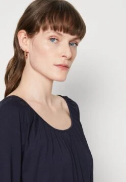 Marc O'Polo 3 4 SLEEVE ROUND NECK WITH PLEATS SOLID - T-Shirt Basic - Deep Blue Sea -Marc OPolo Geschaft d355fa6772bc4f64a89817a5fe0ced4e