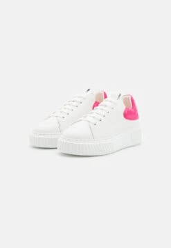 Marc O'Polo MOD SVEA - Sneaker Low - White/pink 10 Marc O'Polo MOD SVEA - Sneaker Low - White/pink -Marc OPolo Geschaft d7e0ae1ad19a461bad05468b28be4391