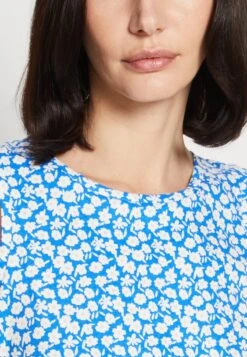 Marc O'Polo DENIM SLEEVELESS CREWNECK KNOT BACK - Top - Multi/mediterranean Blue -Marc OPolo Geschaft d86aa47cb4d3434dab9a8135fdce0e62