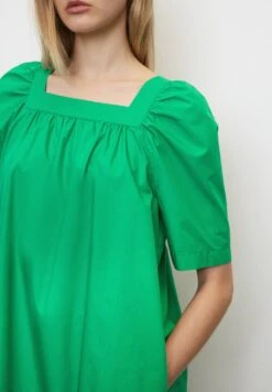 Marc O'Polo BOHEMIAN MIDI STYLE, GATHERINGS, CARREE NECKLINE - Freizeitkleid - Vivid Green -Marc OPolo Geschaft d93ee0cbd30d4f44a99efe3b27808e06