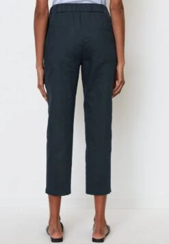 Marc O'Polo BARREL SHAPE MIT GUMMIZUG - Stoffhose - Deep Blue Sea -Marc OPolo Geschaft dcd07860dbeb46349b7032ea90d3e626
