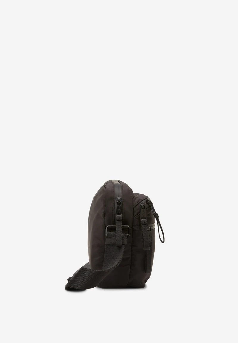 Marc O'Polo MIT WASSERABWEISENDEM ZIPPER - Umhängetasche - Black 8 Marc O'Polo MIT WASSERABWEISENDEM ZIPPER - Umhängetasche - Black – Bild 6