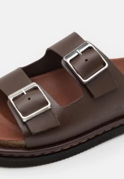 Marc O'Polo MATS - Pantolette Flach - Dark Brown -Marc OPolo Geschaft e7028698a62146f2bd16d4a5fe0b1766