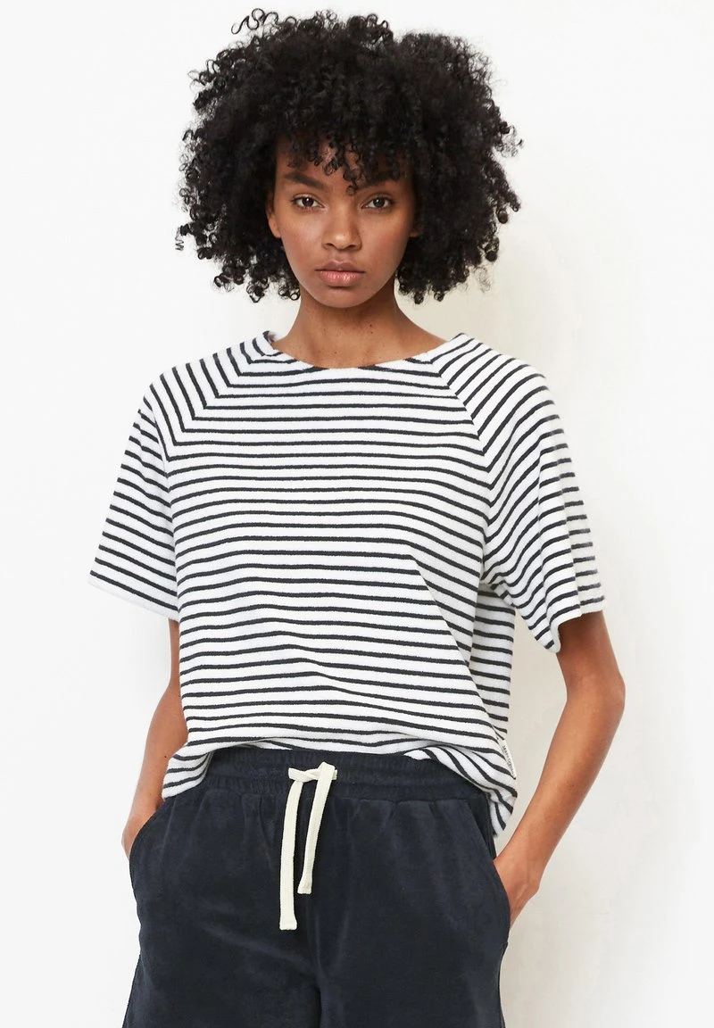 Marc O'Polo GESTREIFTES FROTTEE-KURZARM REGULAR AUS - T-Shirt Print - Multi Deep Blue Sea 3 Marc O'Polo GESTREIFTES FROTTEE-KURZARM REGULAR AUS - T-Shirt Print - Multi Deep Blue Sea