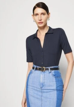 Marc O'Polo BLOUSE SHORT SLEEVE CLASSIC FIT - Hemdbluse - Deep Blue Sea -Marc OPolo Geschaft f1c27857e9734f988feb3d23327c1af3