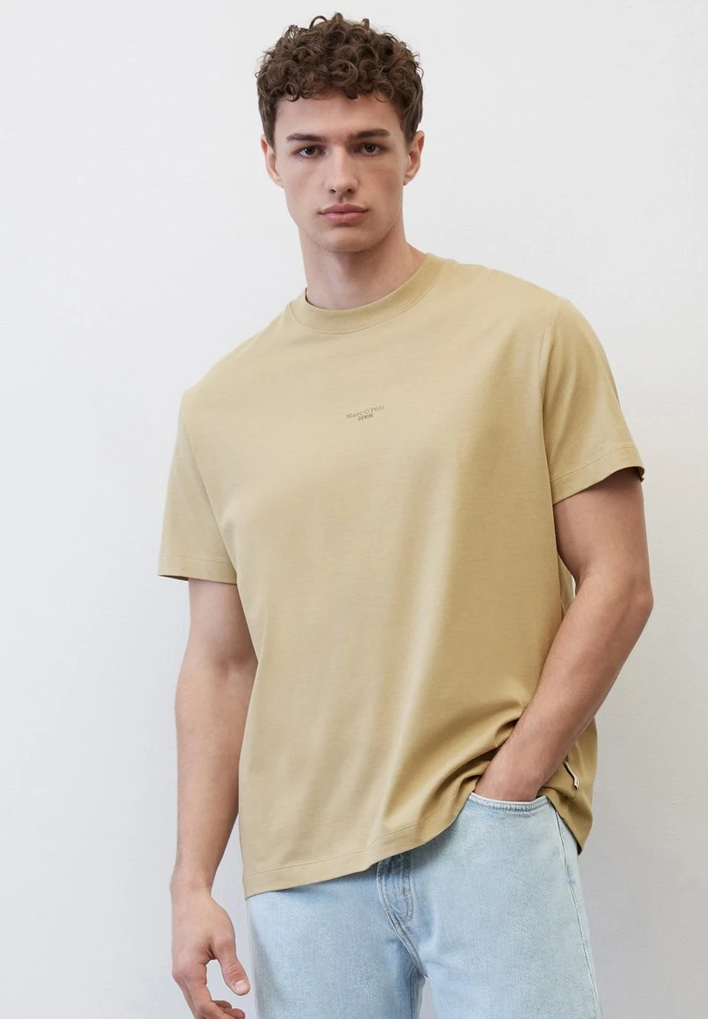 Marc O'Polo DENIM RELAXED AUS SOFTER - T-Shirt Basic - Summer Dust 3 Marc O'Polo DENIM RELAXED AUS SOFTER - T-Shirt Basic - Summer Dust