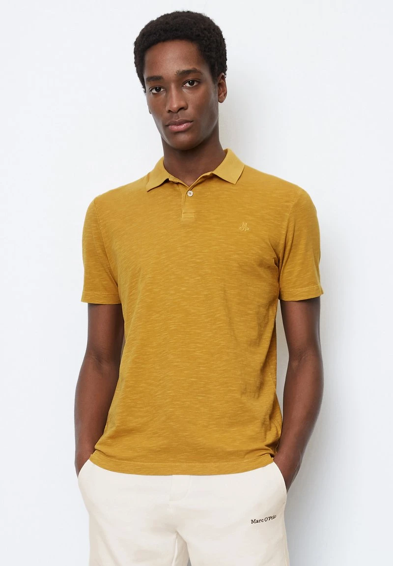 Marc O'Polo KURZARM-SHAPED IN SOFTER SLUB-QUALI - Poloshirt - Autumn Hay 3 Marc O'Polo KURZARM-SHAPED IN SOFTER SLUB-QUALI - Poloshirt - Autumn Hay