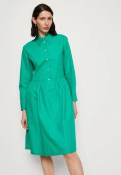 Marc O'Polo DRESS SHIRT STYLE FEMININE GATHERING MODERN DETAILS - Blusenkleid - Vivid Green -Marc OPolo Geschaft fcf2f032a3b24f86ad9cb037e604c260