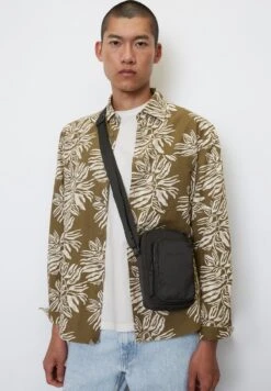 Marc O'Polo Umhängetasche - Black