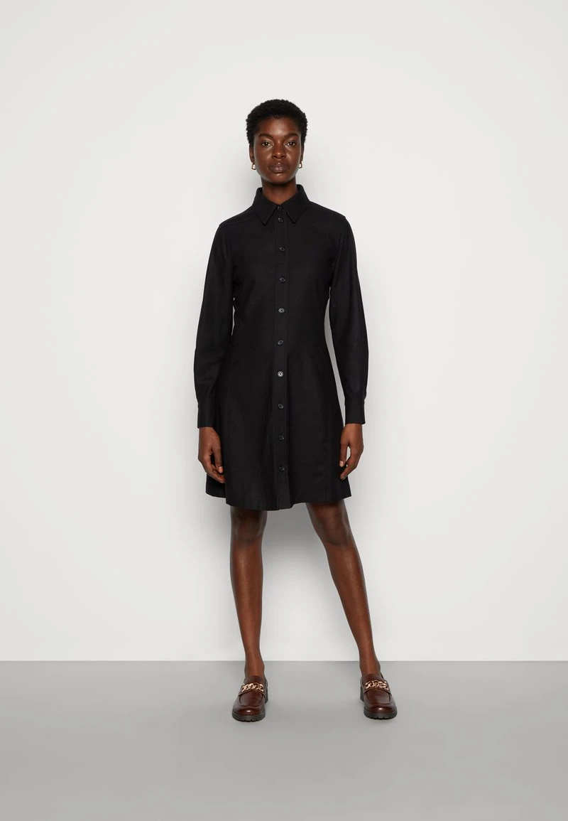 Marc O'Polo DRESS FEMININ SILHOUETTE SHIRT STYLE CUT LINES - Blusenkleid - Black 3 Marc O'Polo DRESS FEMININ SILHOUETTE SHIRT STYLE CUT LINES - Blusenkleid - Black