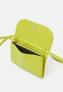 Marc O'Polo JAANA - Umhängetasche - Lime Green -Marc OPolo Geschaft ff99e22f00f8479b935de65b123274e6